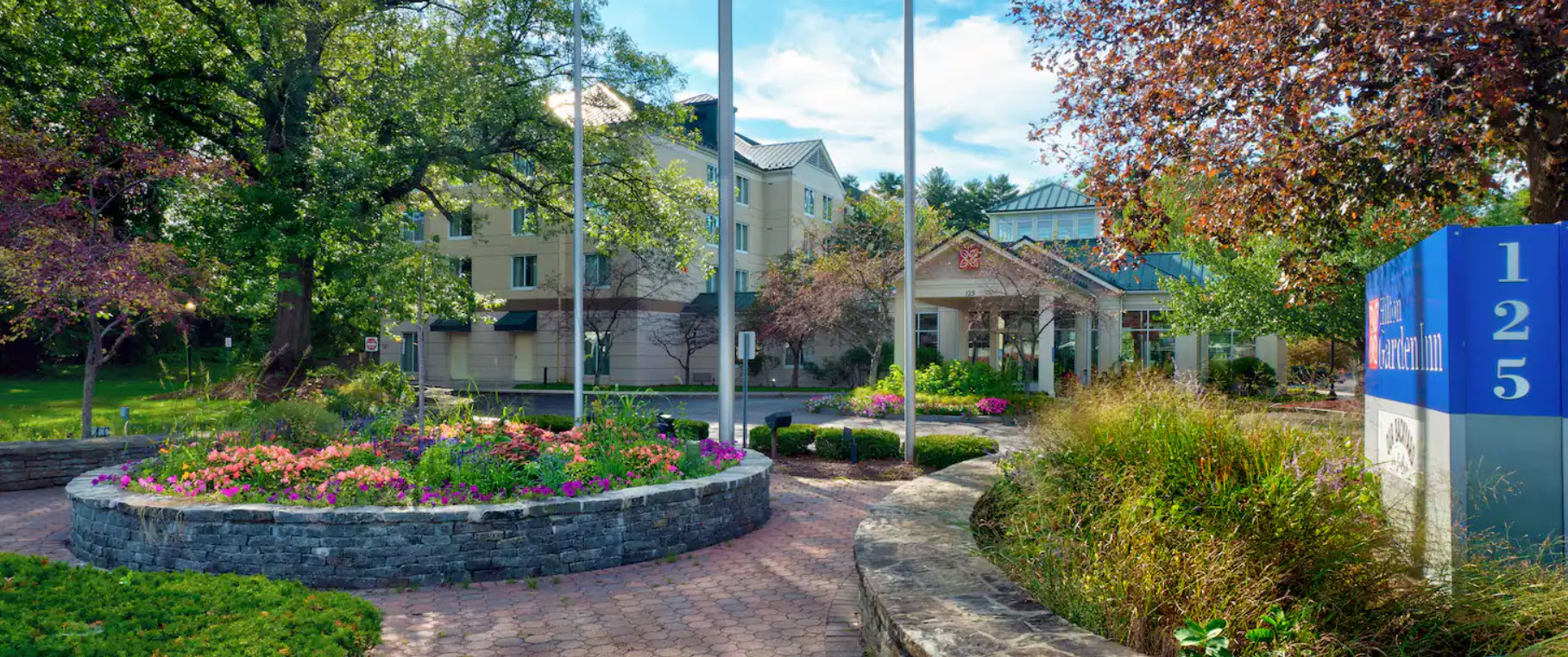 hilton garden inn logo flower